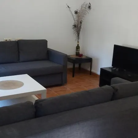 Apartamento Apartamentos,puerta De Bisagra-parking Gratis