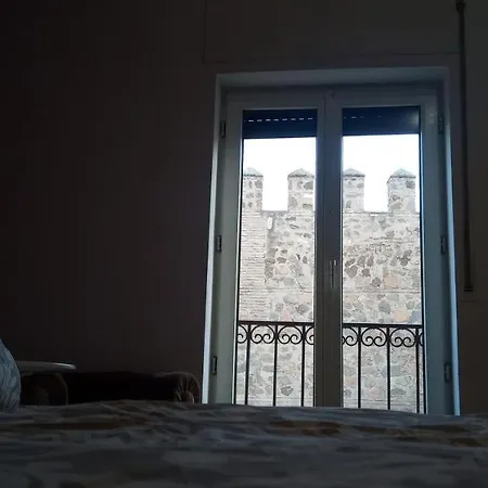 Apartamento Apartamentos,puerta De Bisagra-parking Gratis